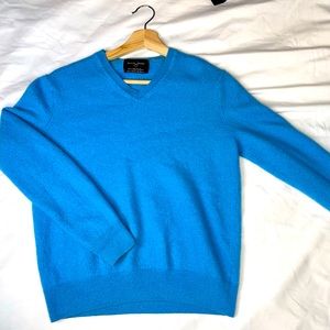 Black Brown 100% Cashmere Blue Vneck Sweater